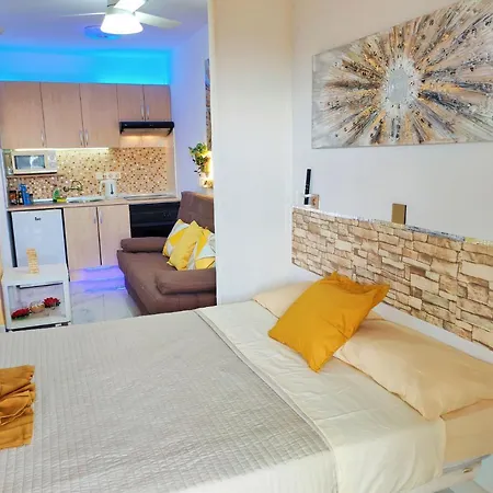 Golden Paradise, Excelentes Vistas, Piscina Climatizada, Wifi, Albatros Park, Golf Del Sur San Miguel de Abona